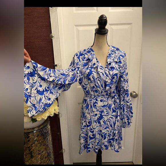 Fetiche Suances Blue and White Floral wrap mini Dress, L - Picture 8 of 16